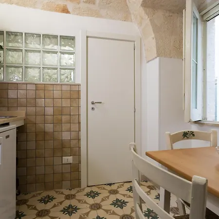 Lägenhet Sotto Il Campanile Monopoli